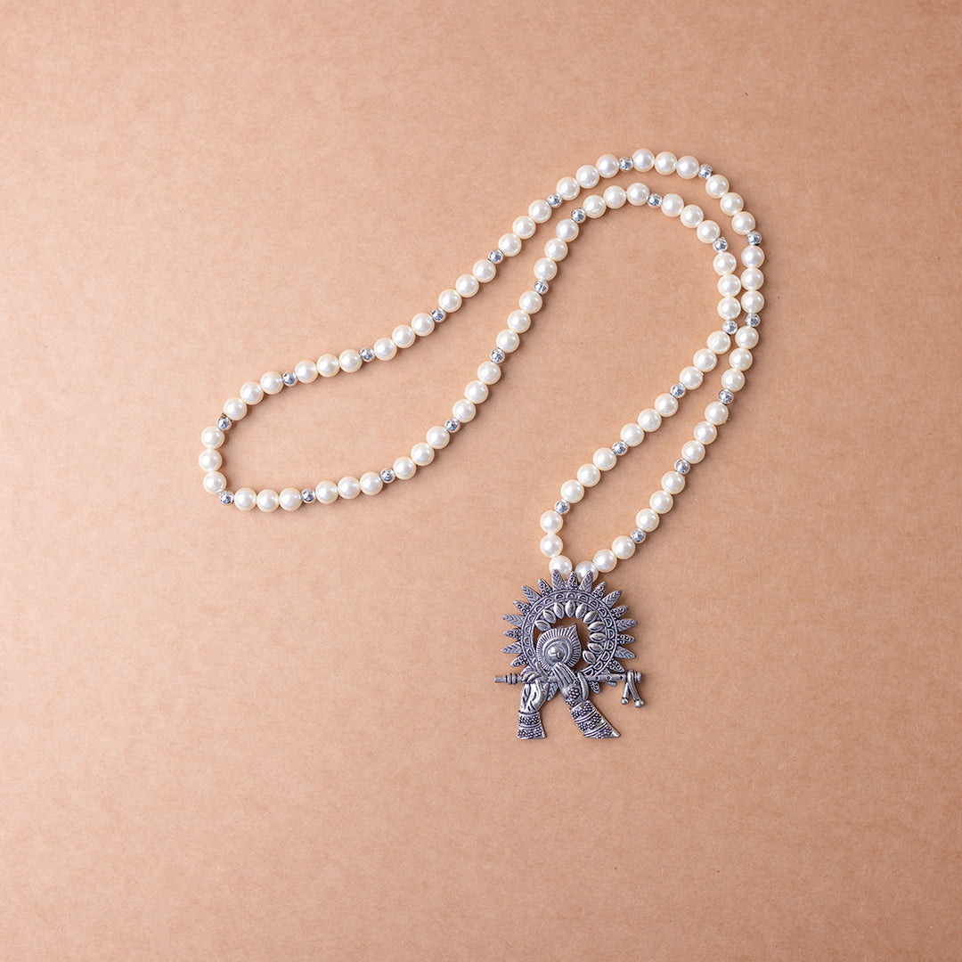 Meera Antique Silver Metal Pendant Necklace