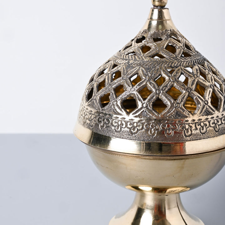 Atharva Dhoop Dani With Handle