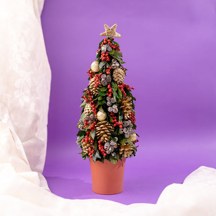 Pinecone Petite Christmas Tree