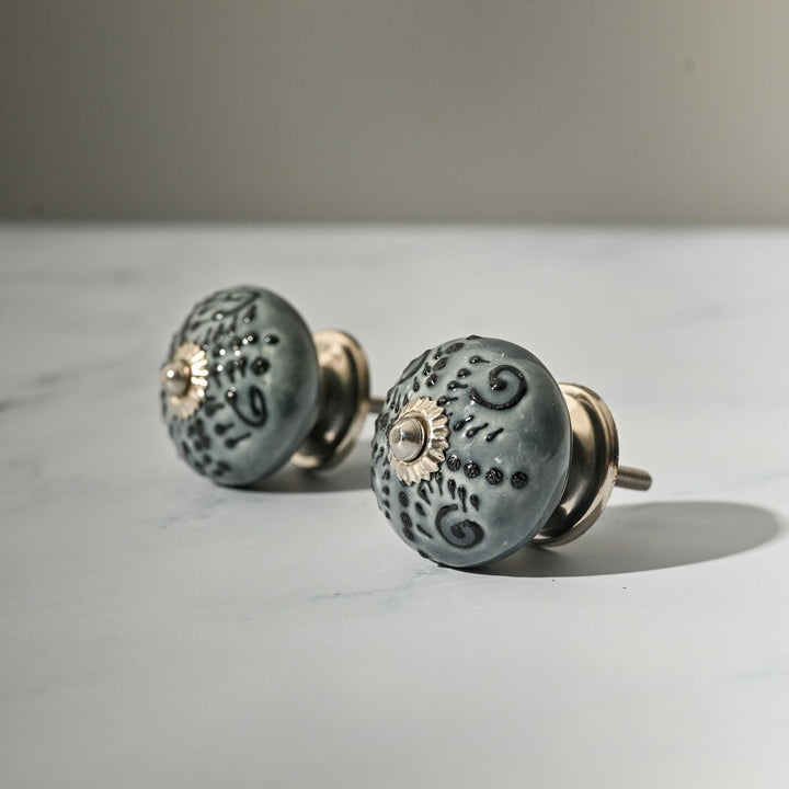 Ashen Ceramic Knobs (Set Of 2)