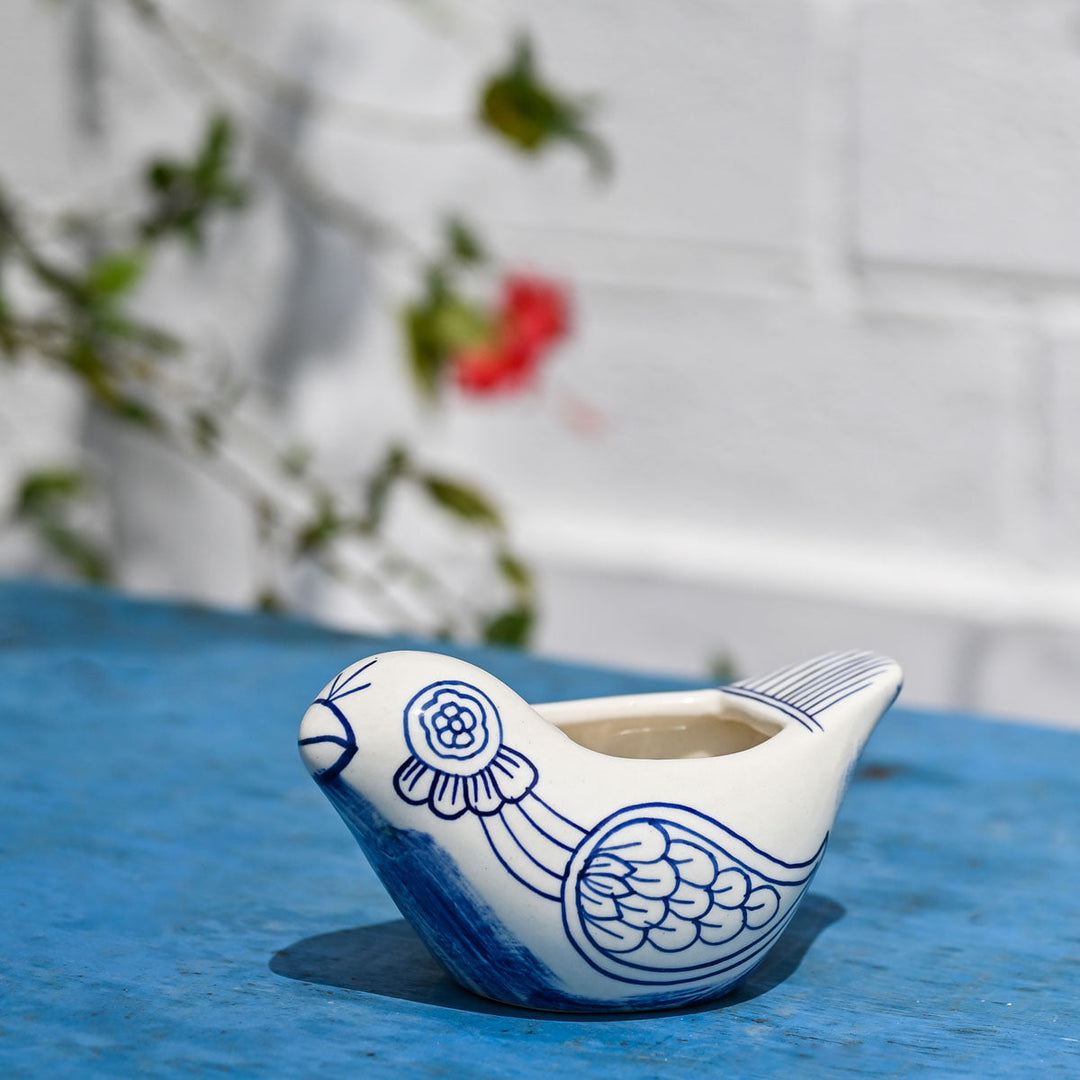 Avis Bird Ceramic Planter
