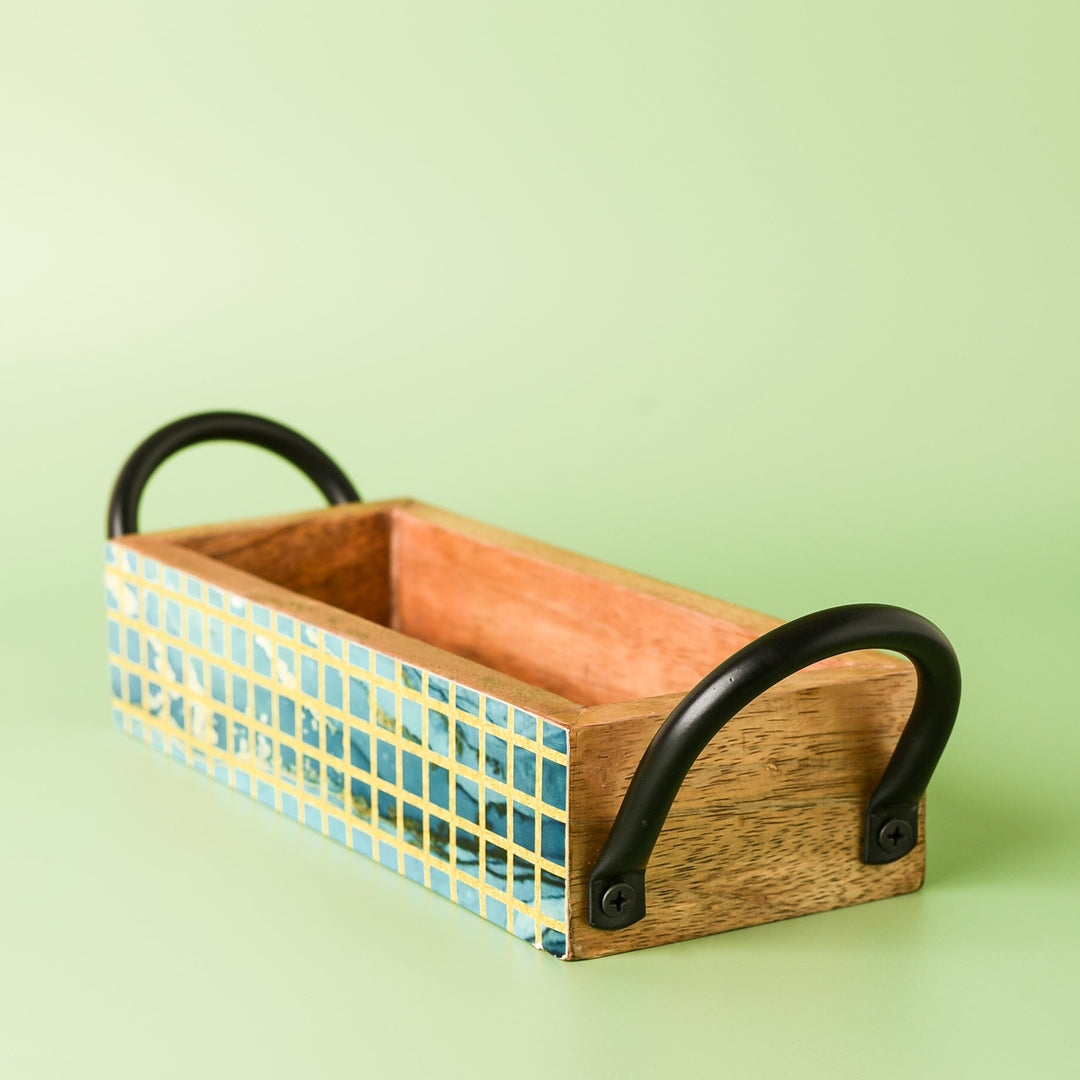 Chequered Cutlery Stand