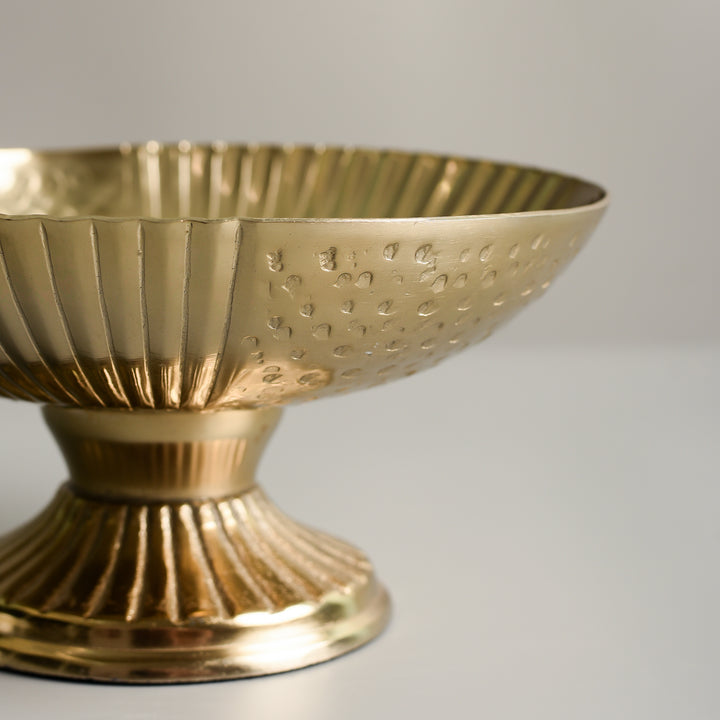 Hammered Big Metal Urli