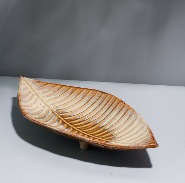 Margo Leaf Platter