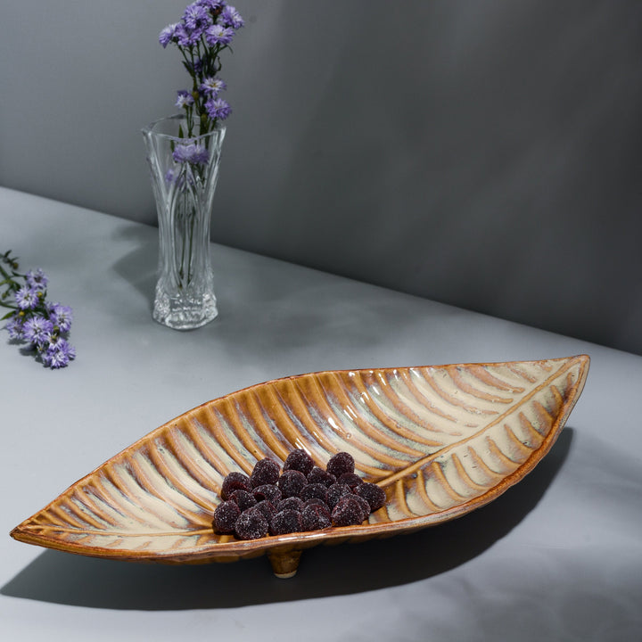 Margo Leaf Platter