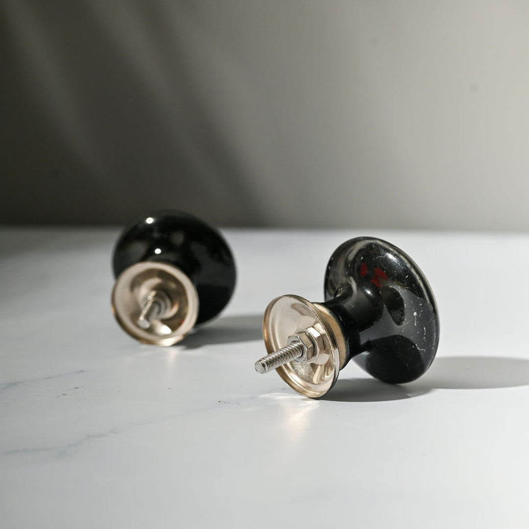 Nyx Ceramic Knobs (Set Of 2)