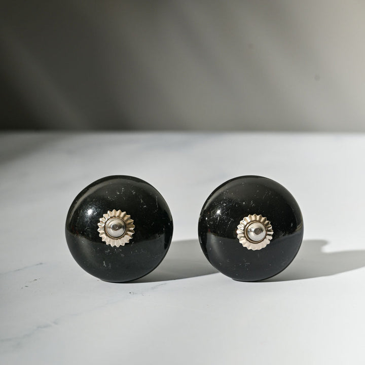 Nyx Ceramic Knobs (Set Of 2)