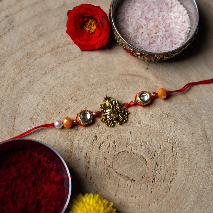 Vinayak Rakhi