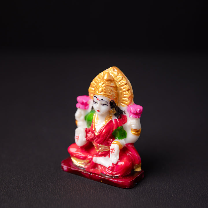 Swarnmayi Lakshmi Idol