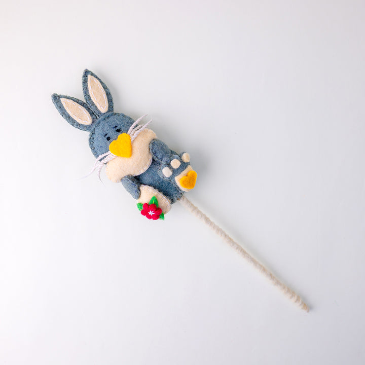 Bunny Hop Easter Decor