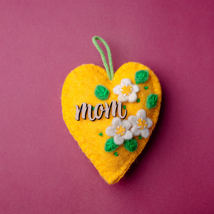 Heartfelt Mother's Day (Set of 4) Ornaments