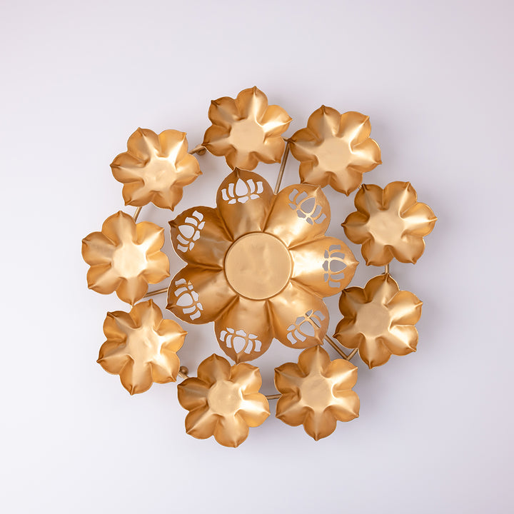 Ambika Floral Urli