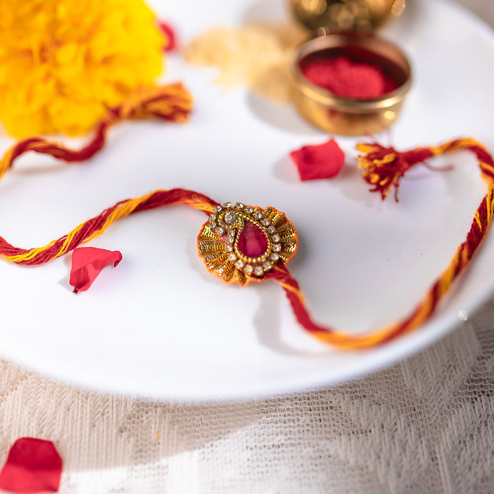 Sukti Aarti Plate & Rakhi Set Combo