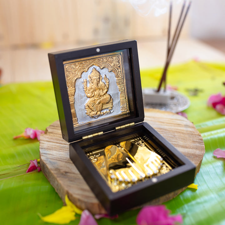 Ganesha Pocket Temple