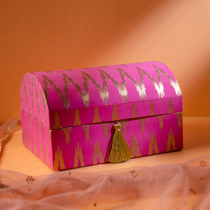 Opulent Grace Gift Chest