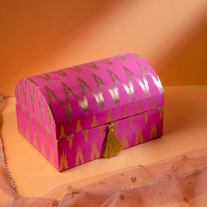 Opulent Grace Gift Chest