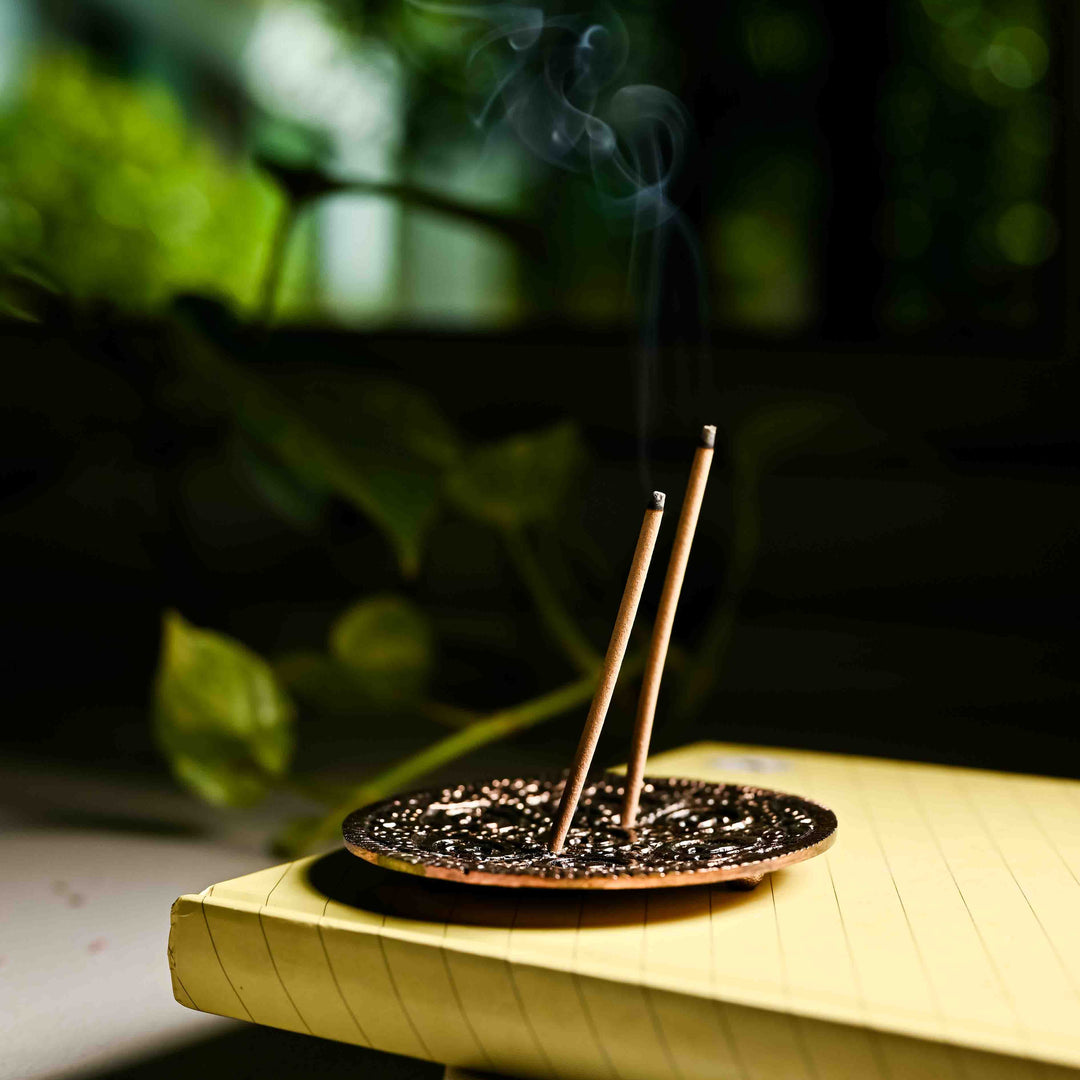 Mantra Circular Incense Holder