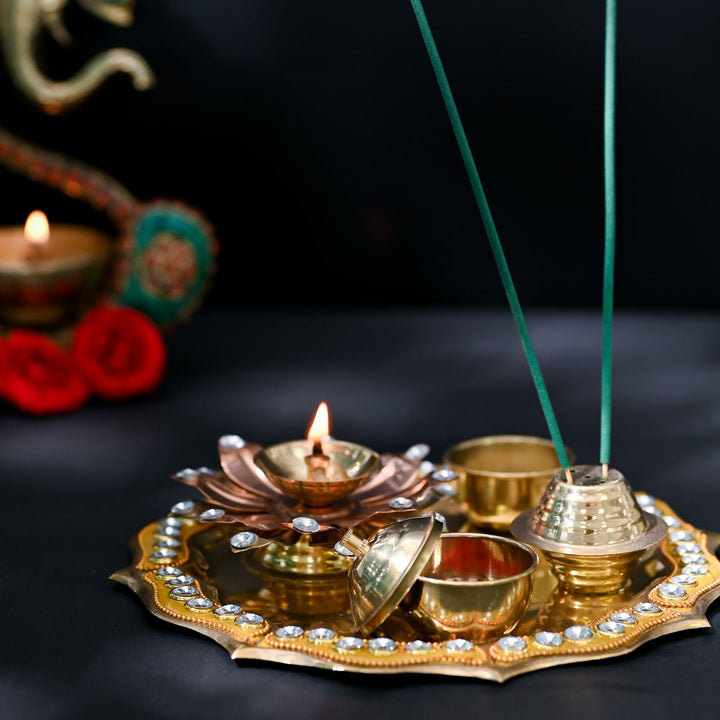 Sattva Aarti Plate & Family Rakhi Celebration Combo