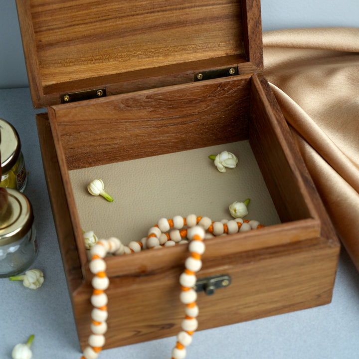 Sri Yantra Puja Box