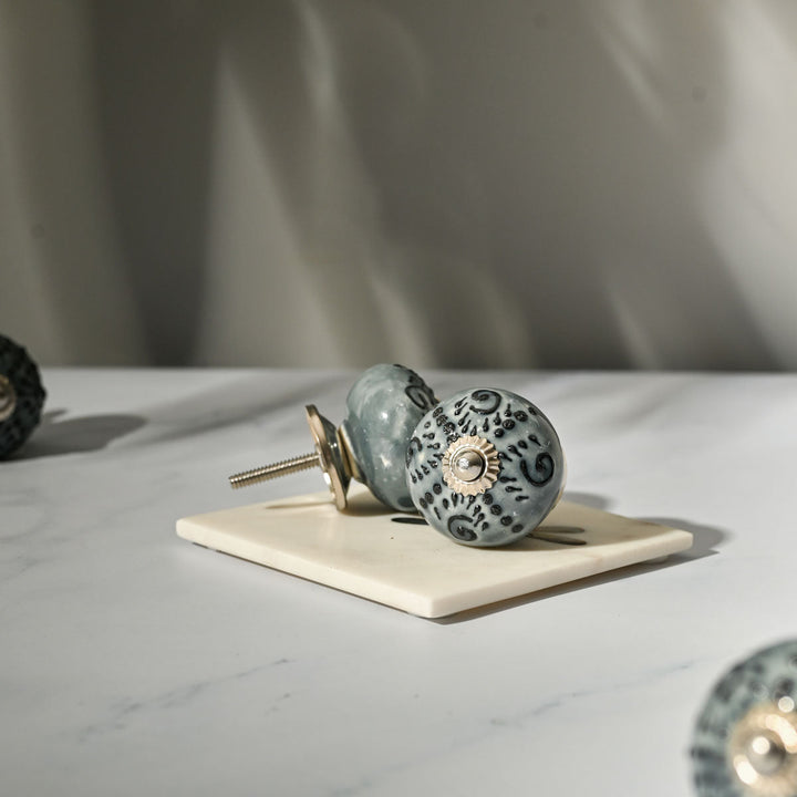 Ashen Ceramic Knobs (Set Of 2)