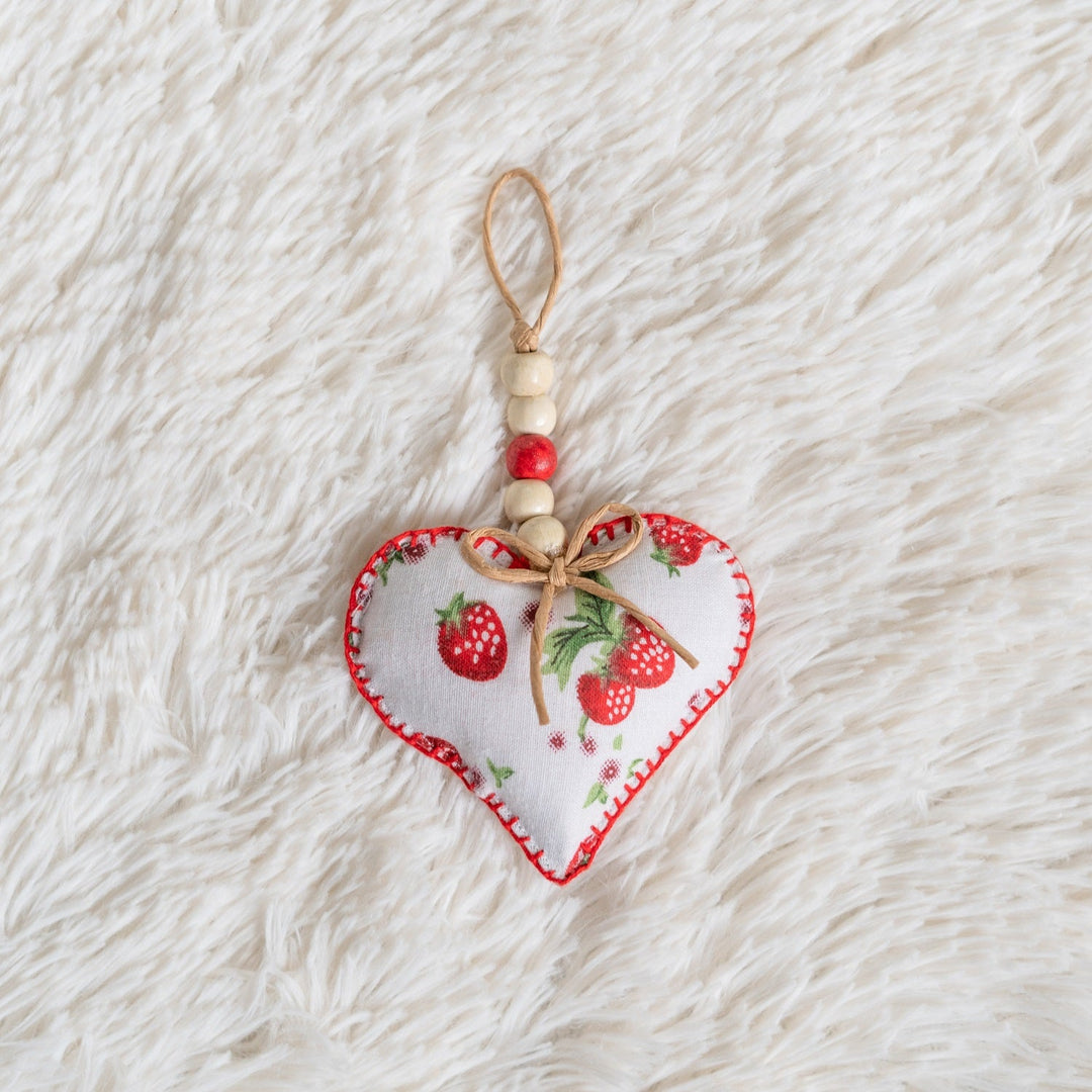 Pepper's Lonely Hearts (Set Of 2)