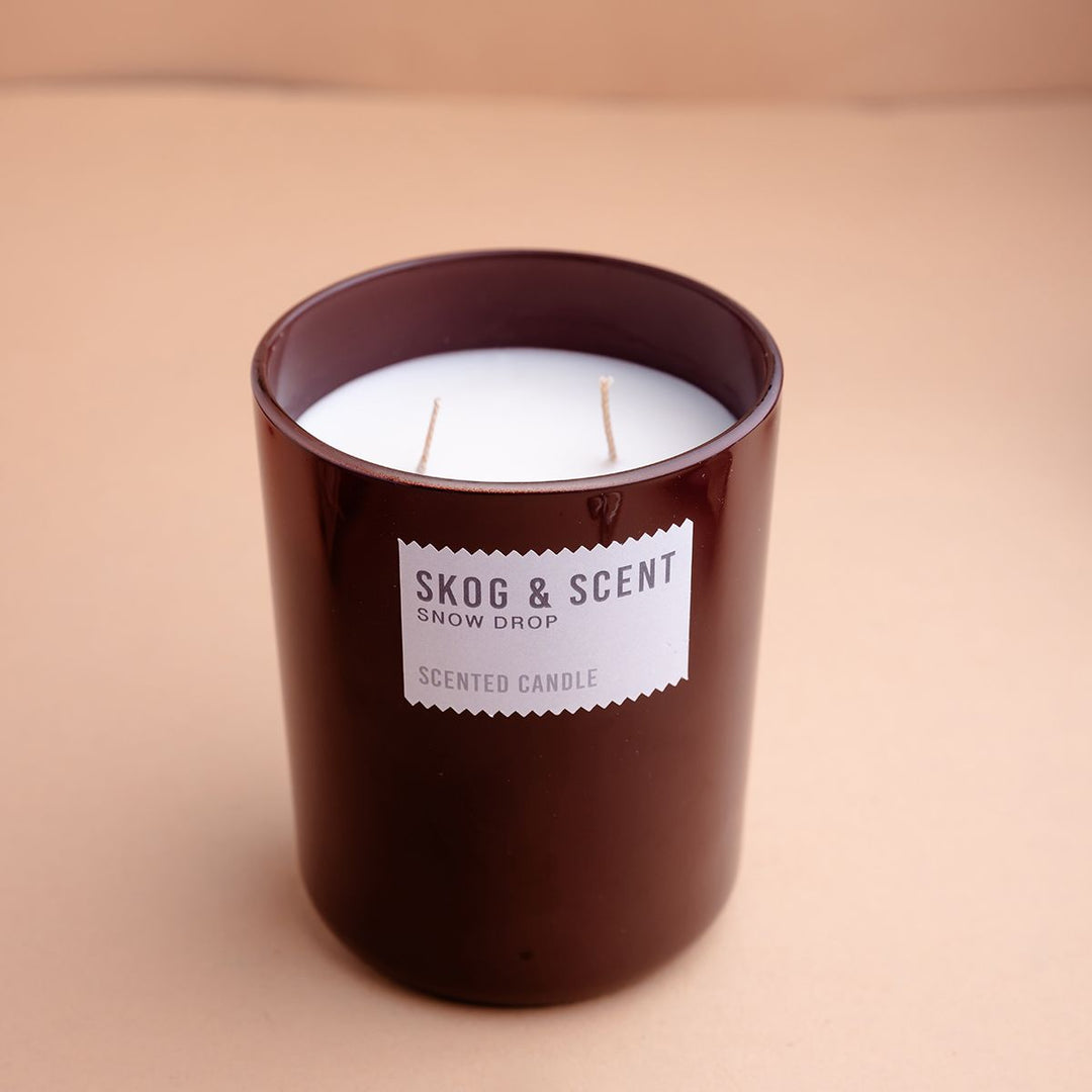 Snowdrop 15oz Multiwick Scented Candle