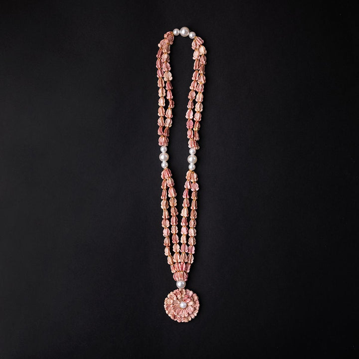 Rhudri Aak Garland